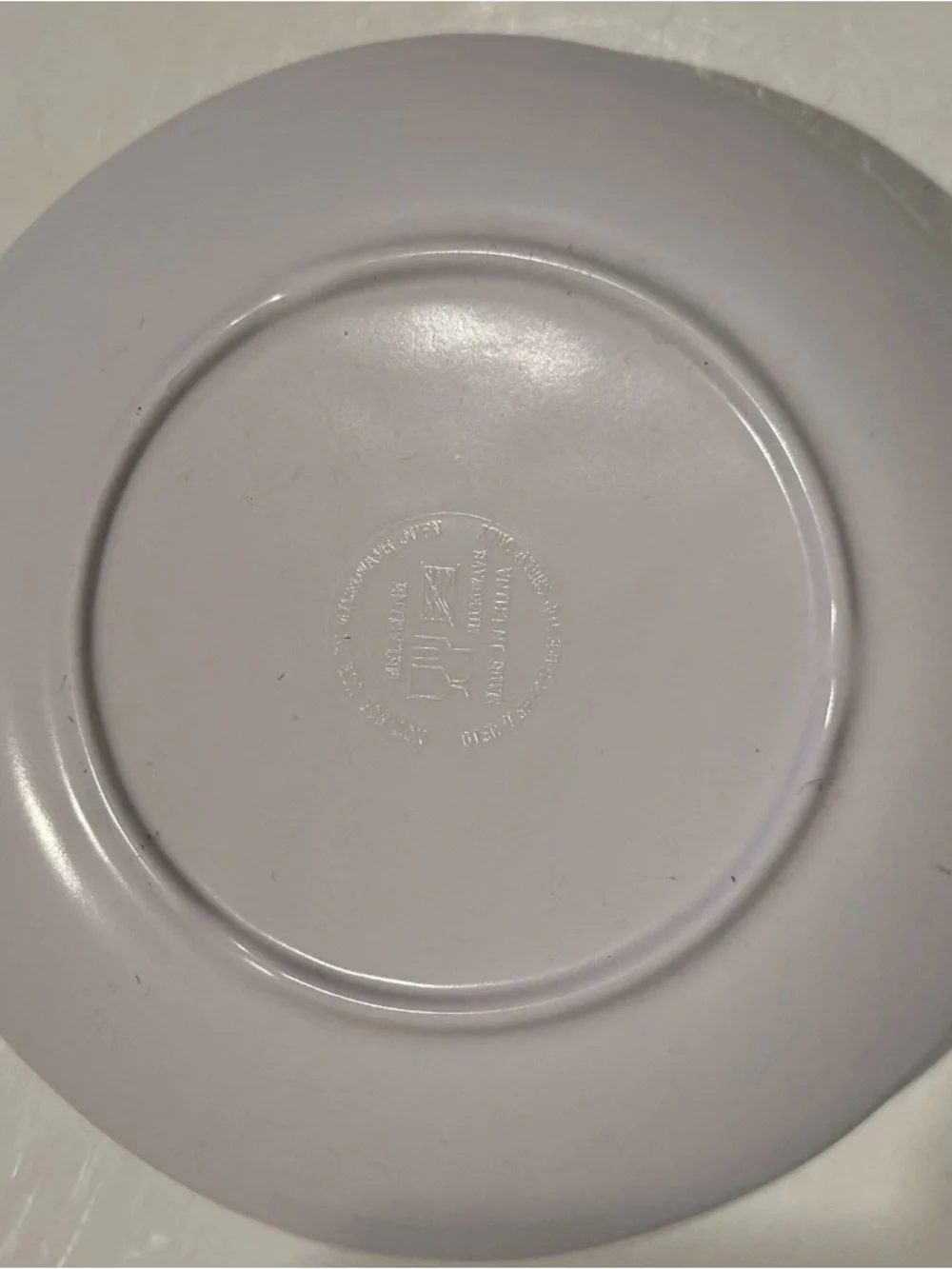 NEW Lot 4 Christmas Theme Melamine Dinner Plates Round 6 3/4 Reindeer Green Tree